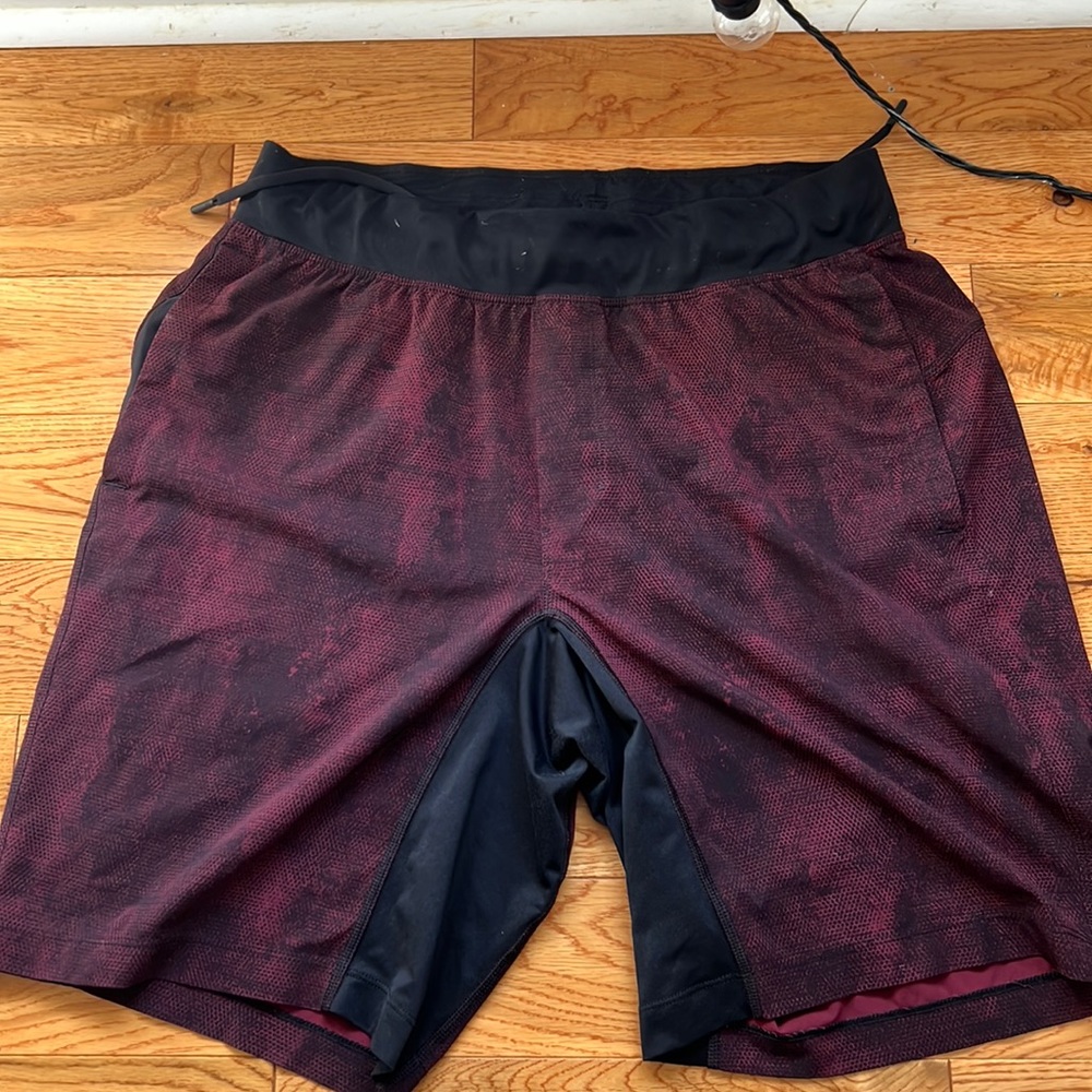 Lululemon T.H.E. Short 9 inch inseam no liner